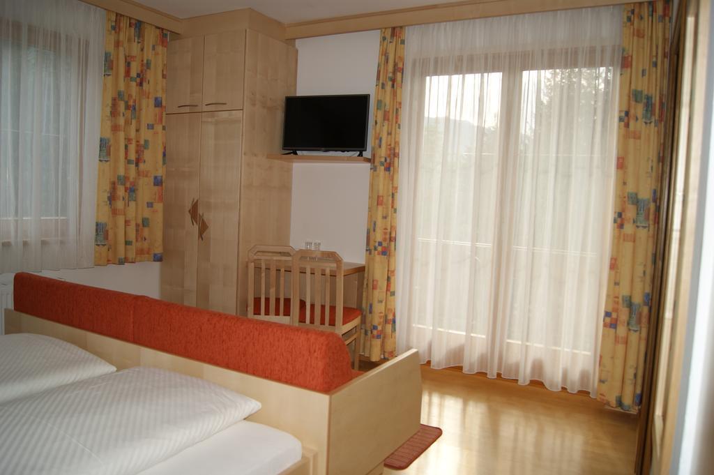 Hotel Garni Haus Anita Лизинг Экстерьер фото