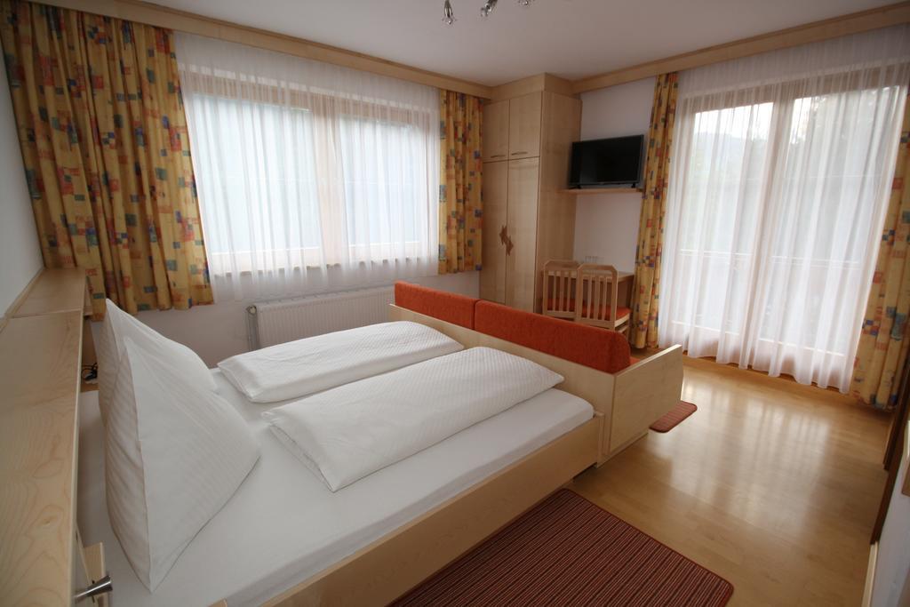 Hotel Garni Haus Anita Лизинг Экстерьер фото