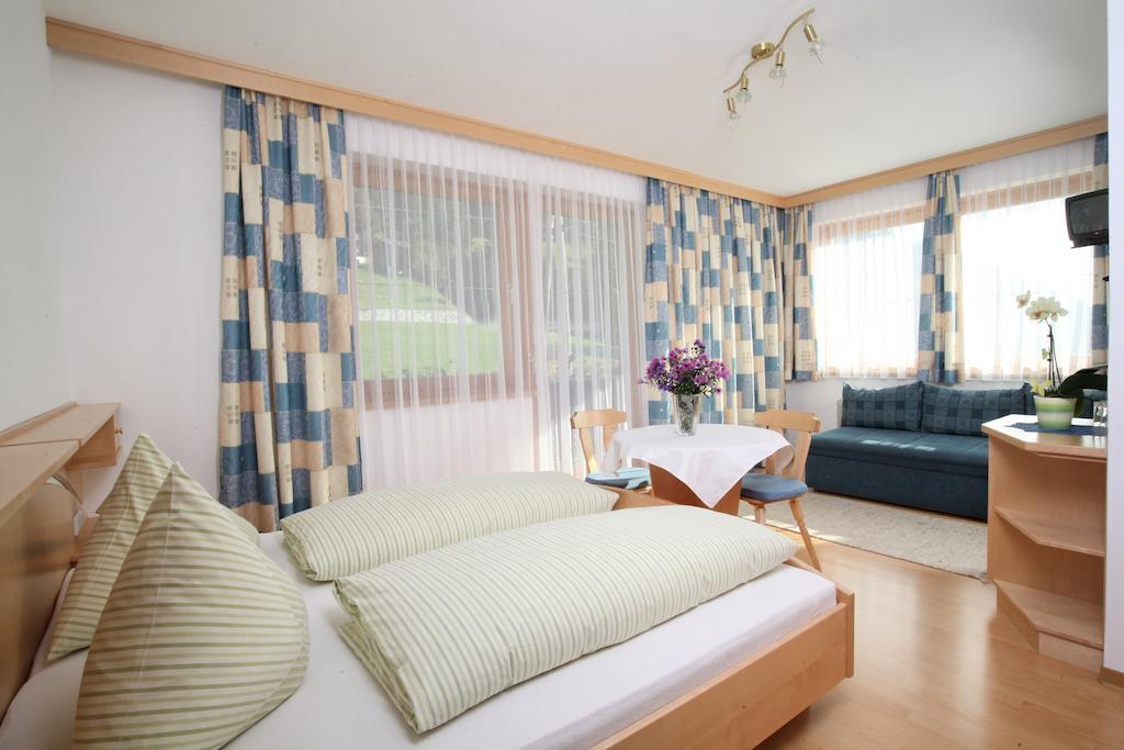Hotel Garni Haus Anita Лизинг Номер фото