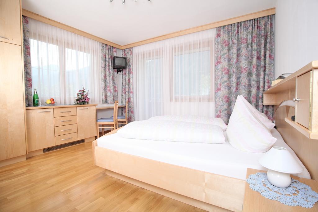 Hotel Garni Haus Anita Лизинг Номер фото