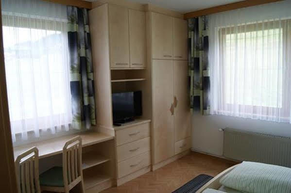 Hotel Garni Haus Anita Лизинг Экстерьер фото